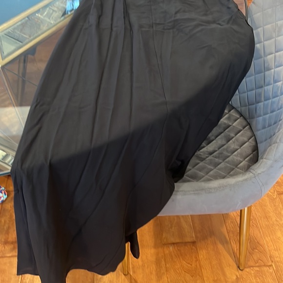 Classy long black dress - Picture 5 of 5